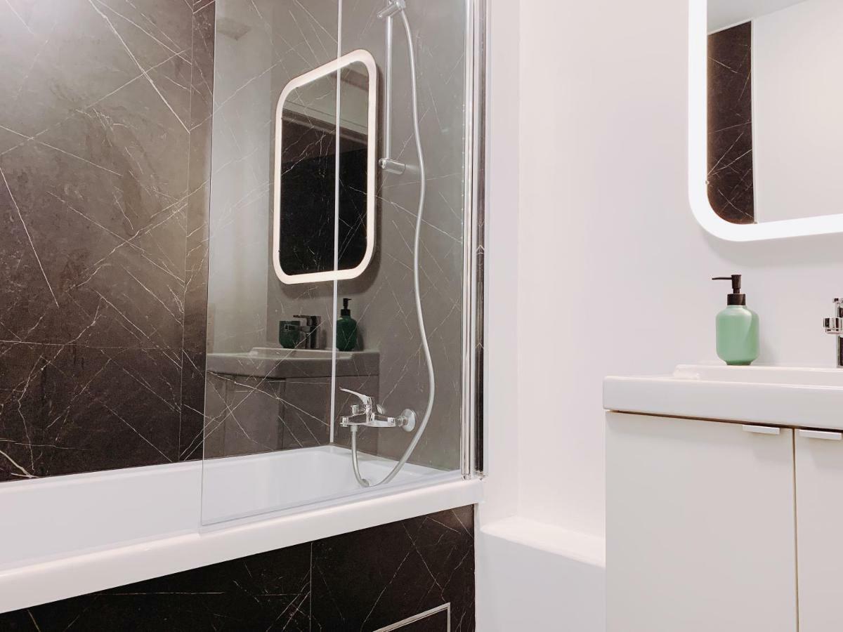 Apartament Luxury Apart' Mons City Center With Terrace Zewnętrze zdjęcie