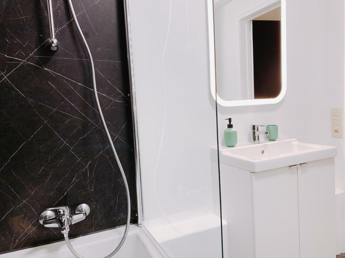 Apartament Luxury Apart' Mons City Center With Terrace Zewnętrze zdjęcie