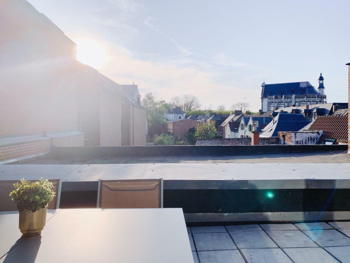 Apartament Luxury Apart' Mons City Center With Terrace Zewnętrze zdjęcie